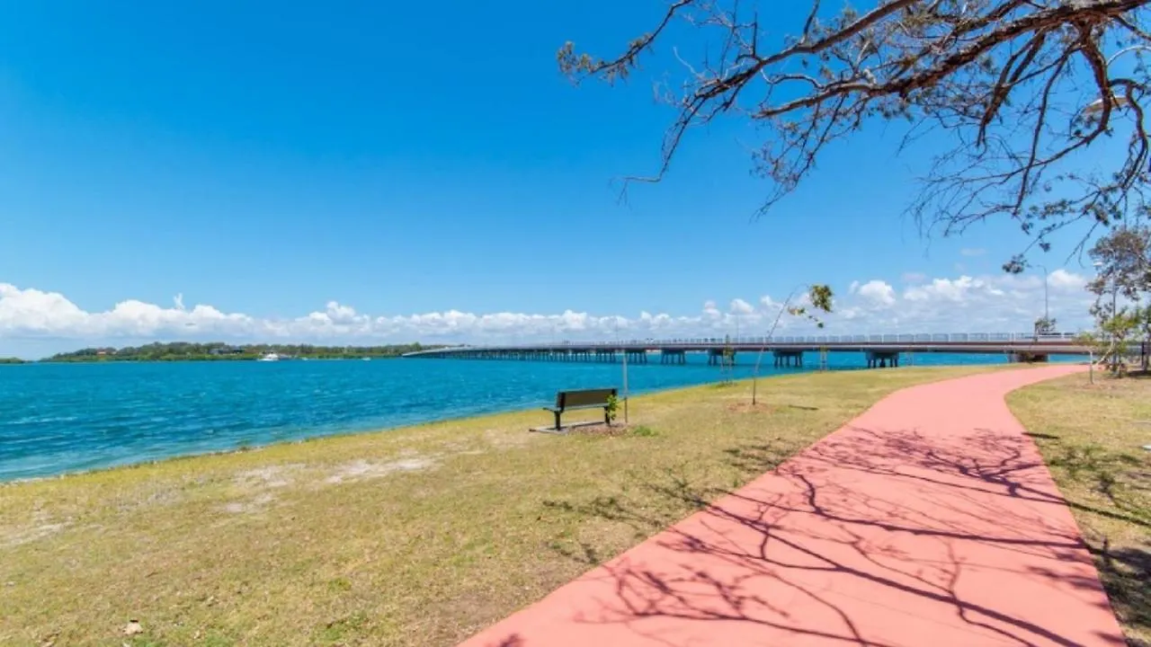 Pet Friendly Lowset Home With Room For A Boat, Wattle Ave, Bongaree Bellara